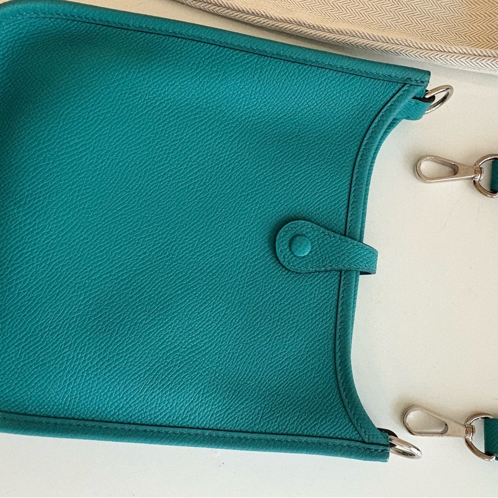 Hermès Evelyne TPM Crossbody – Turquoise 2019 - Picture 5 of 9